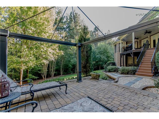 3104 Ashwood Park Dr