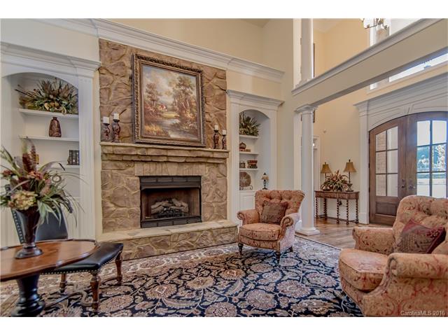 3104 Ashwood Park Dr