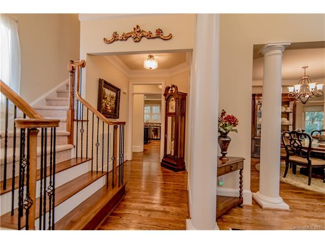 3104 Ashwood Park Dr