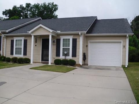 64 NW Winecoff Ave