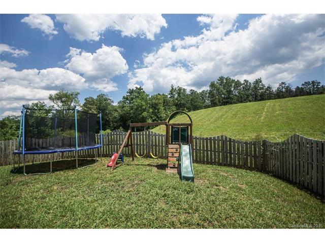 For Sale: 4064 Kellybrook Dr Concord, NC 28025