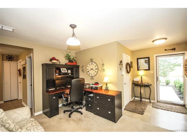For Sale: 4064 Kellybrook Dr Concord, NC 28025
