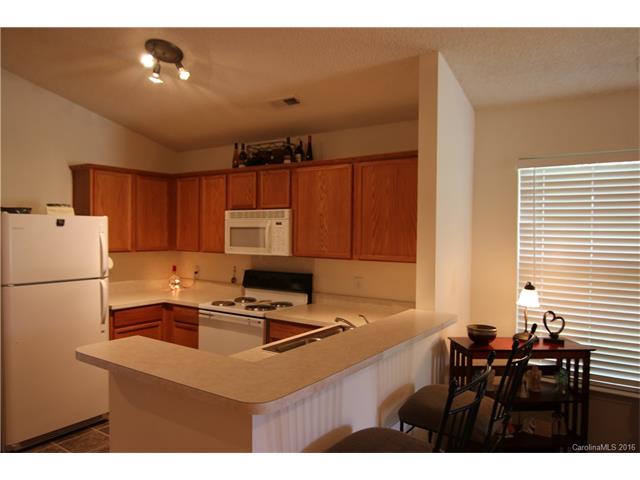 Public Record: 2872 Signal Ct Concord, NC 28025