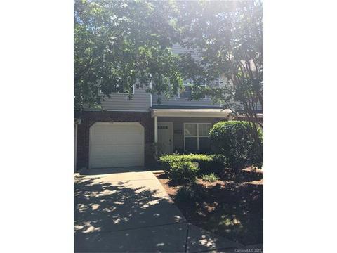 362 E Catawba Ave