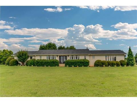 123 Patton Cir