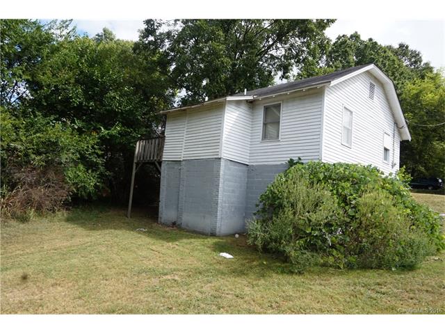 1206 Gaston Ave