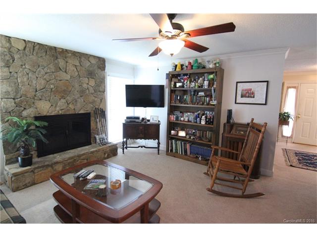 For Sale: 2532 Steeplechase Rd Gastonia, NC 28056