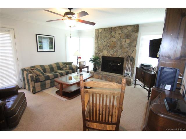 For Sale: 2532 Steeplechase Rd Gastonia, NC 28056