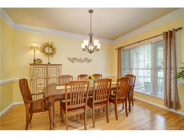 16802 Laureate Rd, Huntersville NC 28078