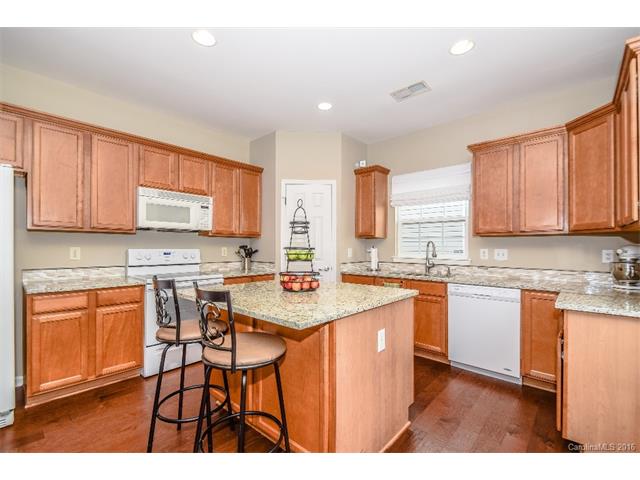 For Sale: 8819 Singleton Ct Huntersville, NC 28078