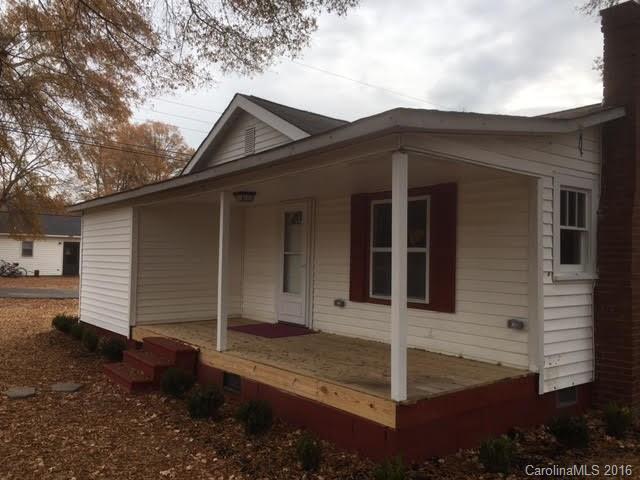 1401 Due West St