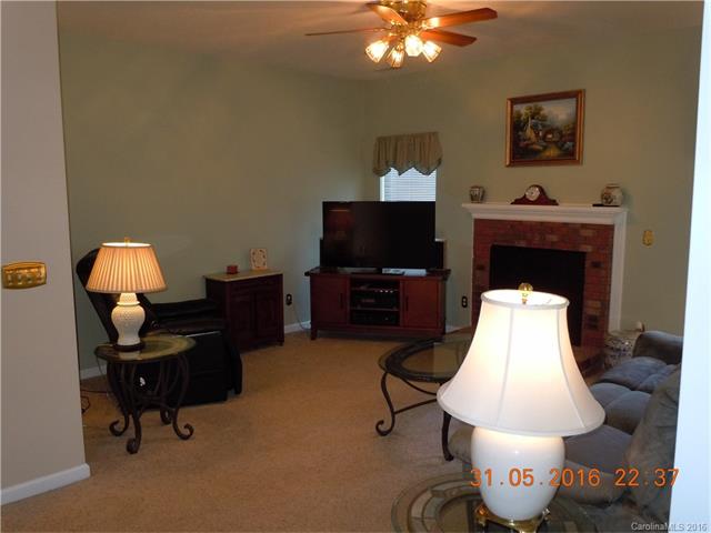 For Sale: 1994 Stratton Ct #APT 41 Kannapolis, NC 28081