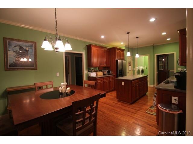 1119 Stony Point Rd