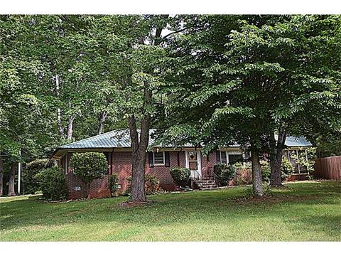 206 Rock Creek Dr