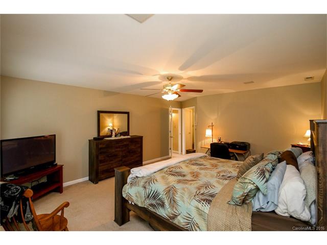 For Sale: 213 Lariat Dr Lincolnton, NC 28092