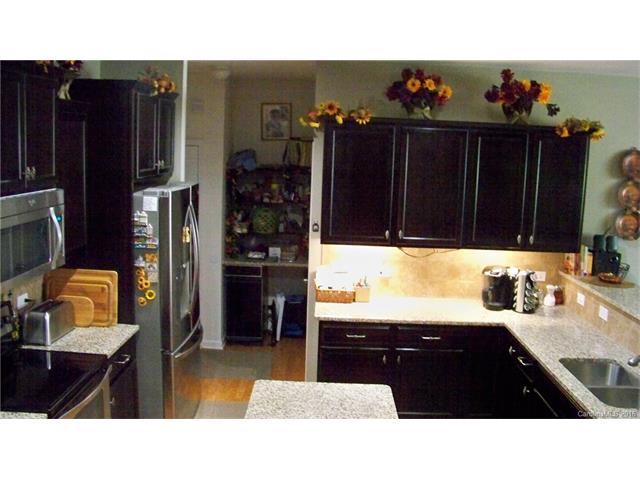 For Sale: 1239 Tranquil Falls Ln Matthews, NC 28104