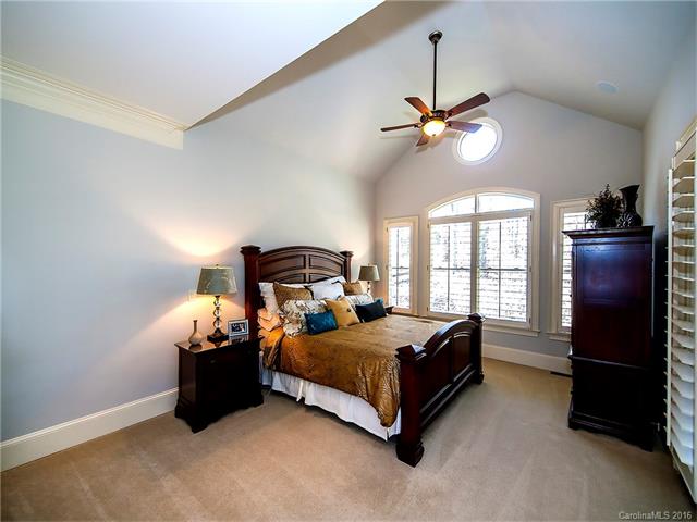 1056 James Madison Dr #15