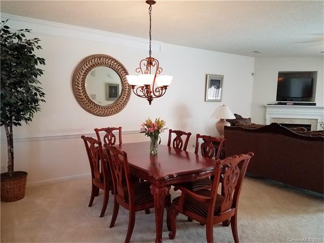 3008 Secret Garden Ct