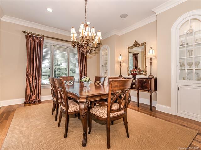 For Sale: 1606 Shadow Forest Dr Matthews, NC 28105