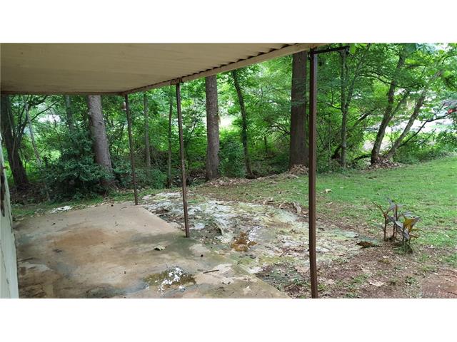 For Sale: 5000 Morningwood Dr Matthews, NC 28105