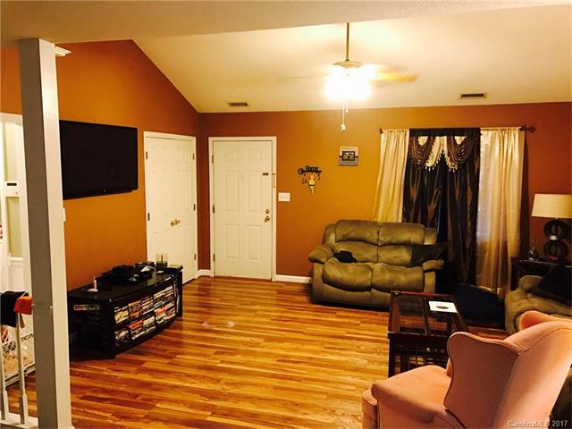 4805 Farmview Dr