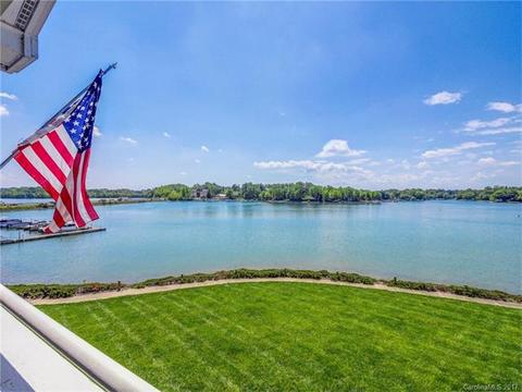 1126 Torrence Cir #68