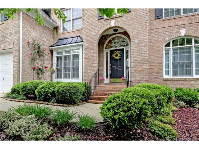 For Sale: 118 Cloister Ln Mooresville, NC 28117
