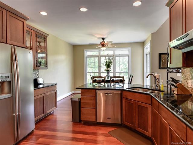 For Sale: 130 Pinnacle Ln Mooresville, NC 28117