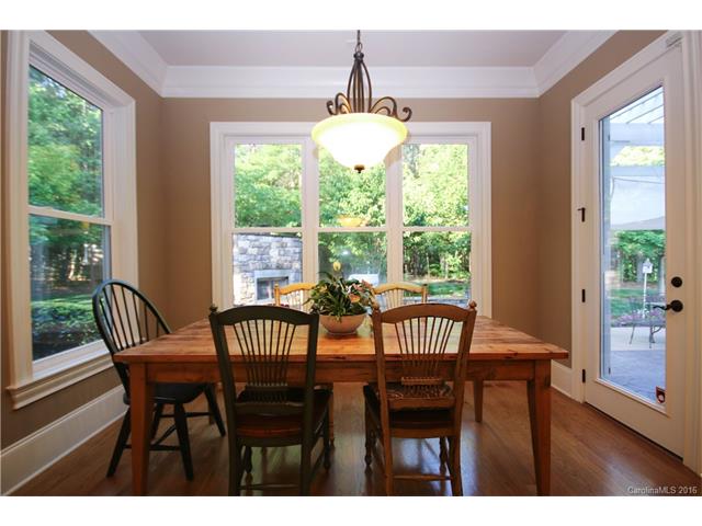 For Sale: 172 Ashmore Cir #APT 123 Troutman, NC 28166