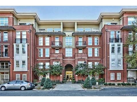1133 Metropolitan Ave #307