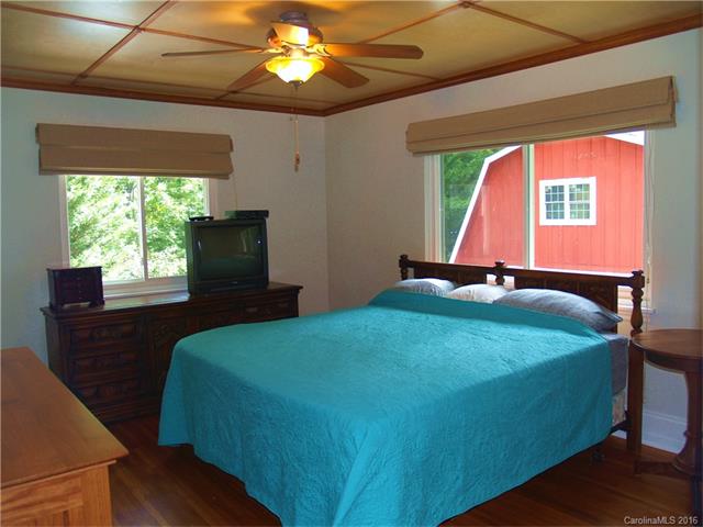 For Sale: 2819 Temple Ln Charlotte, NC 28205
