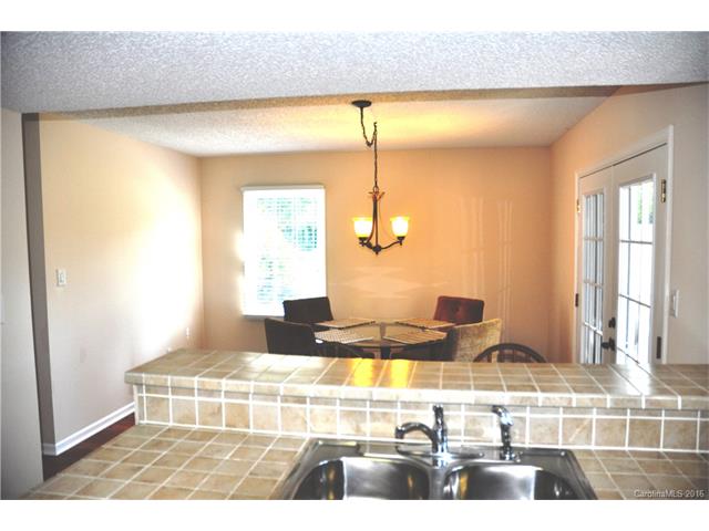 For Sale: 9247 N Vicksburg Park Ct #9247 Charlotte, NC 28210