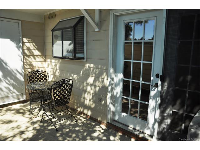 For Sale: 9247 N Vicksburg Park Ct #9247 Charlotte, NC 28210