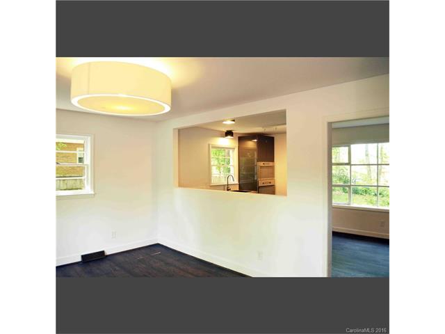 For Sale: 3008 Ivydale Dr Charlotte, NC 28212