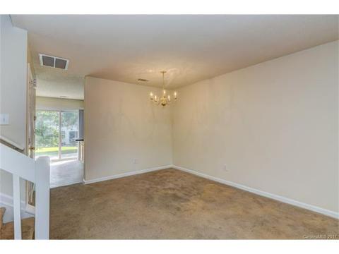 11223 Grass Field Rd