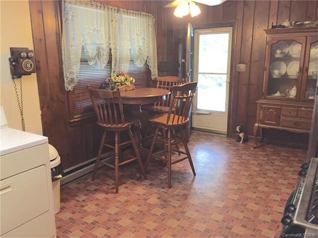 For Sale: 1400 Lake Way Dr Charlotte, NC 28214