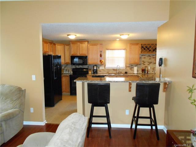 For Sale: 7921 Turquoise Dr Charlotte, NC 28215