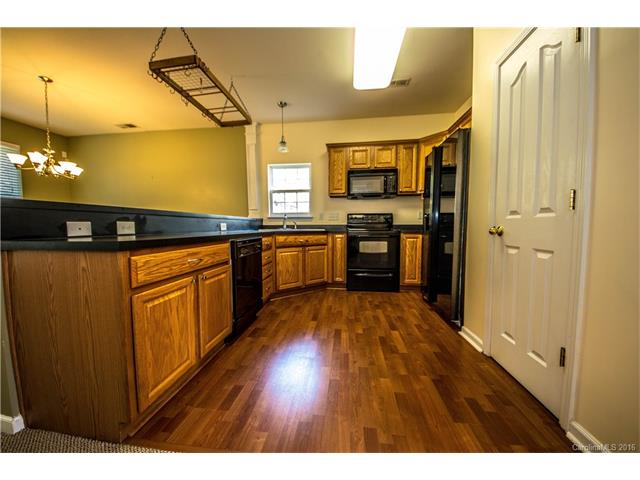 8360 Carolina Laurel Ct