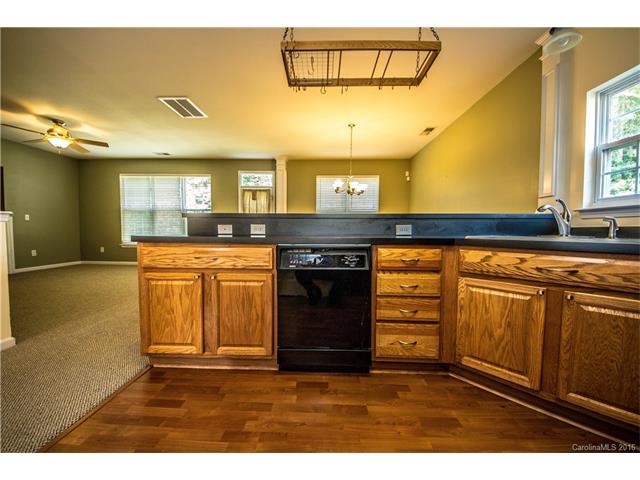 8360 Carolina Laurel Ct
