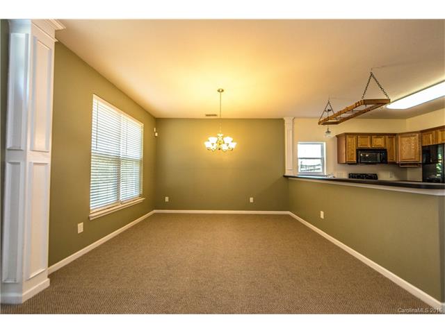 8360 Carolina Laurel Ct