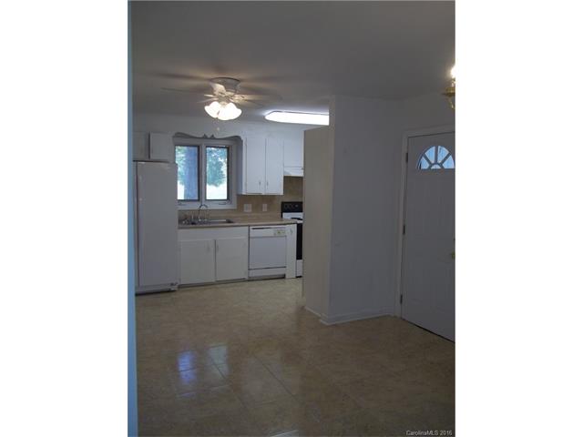 3701 Castlerock Dr