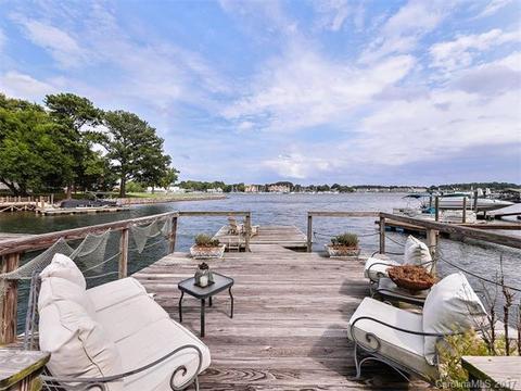 18400 Peninsula Club Dr