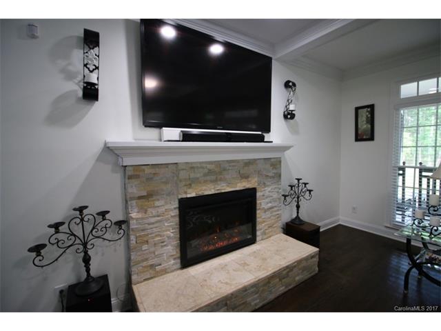 2531 Fox Hollow Rd #1