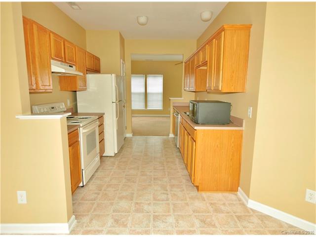 9751 Mallard Glen Dr #10