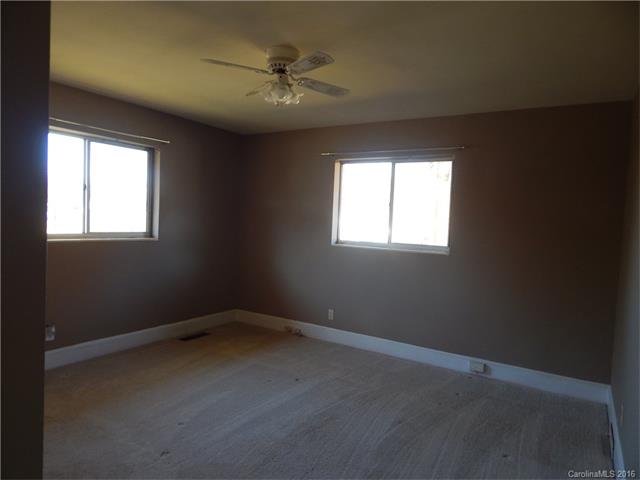 3800 Atlas Dr