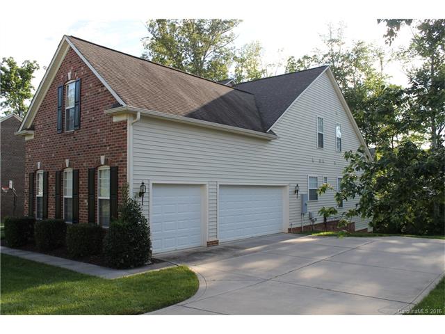 For Sale: 3140 Amesbury Hill Dr Charlotte, NC 28269