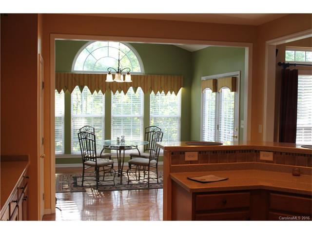 For Sale: 3140 Amesbury Hill Dr Charlotte, NC 28269