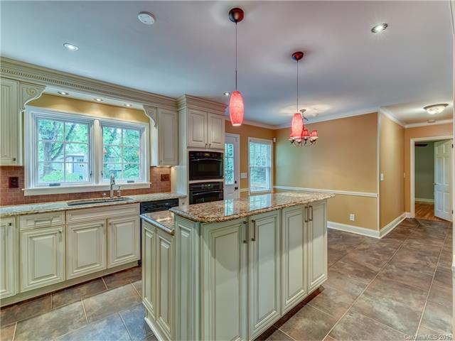 6800 Newhall Rd, Charlotte NC 28270