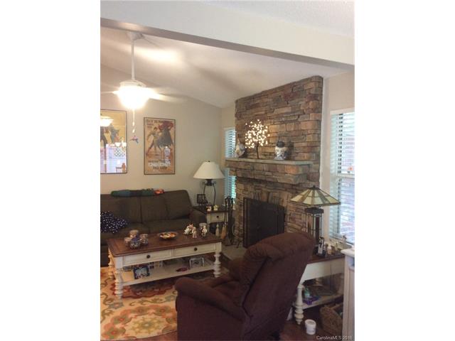For Sale: 9041 Mcalpine Cove Court Apt Charlotte, NC 28270