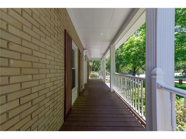 Public Record: 100 Lansdowne Rd Charlotte, NC 28270
